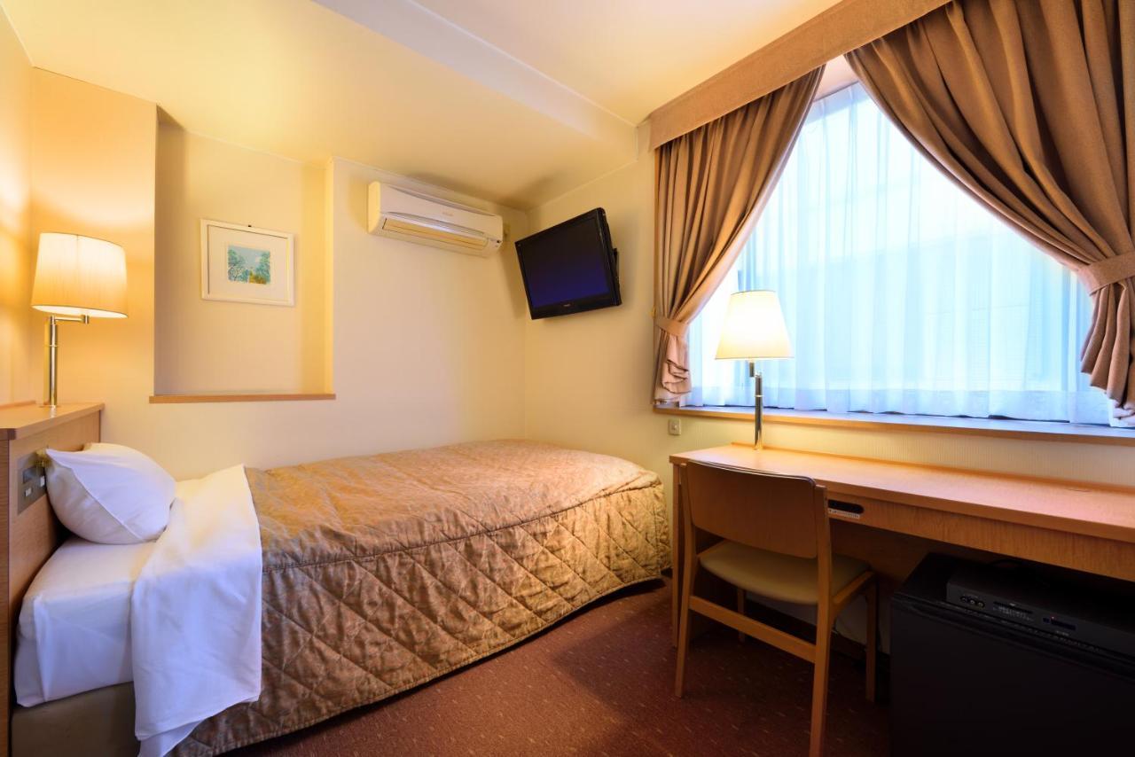 Hotel Capital In Yamagata Ямаґата Екстер'єр фото